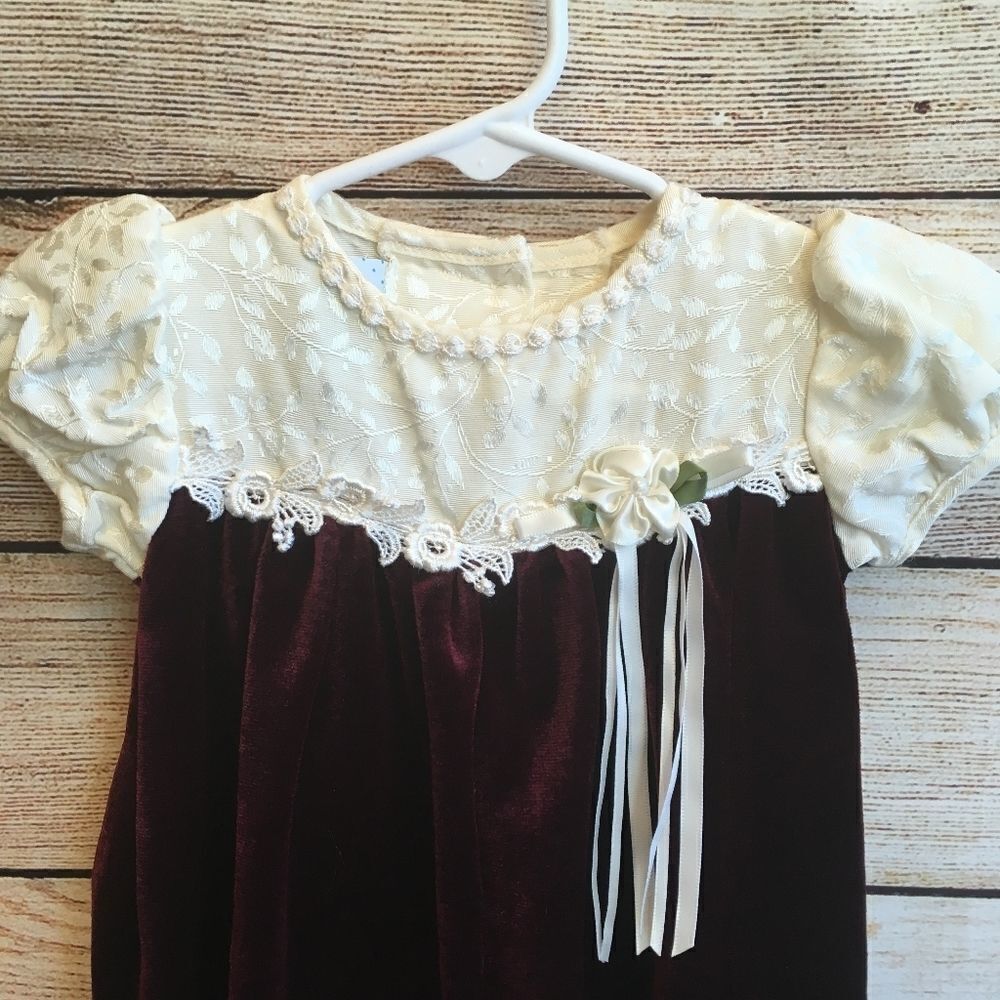 VINTAGE JESSICA ANN VELVET ROMPER - Picture 7 of 8